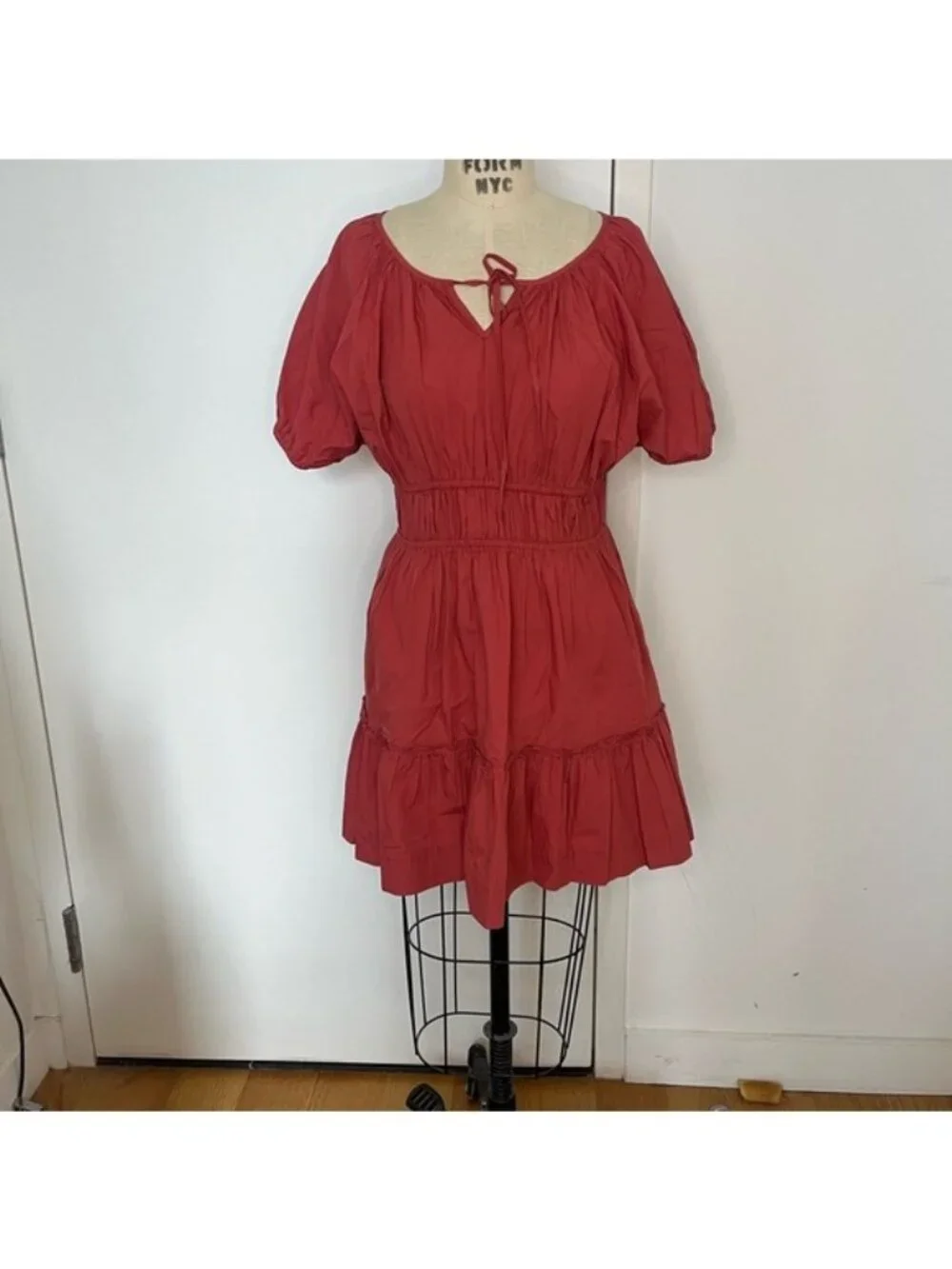 J.‎ CREW Poplin Puff Sleeve Cinched Waist Dress. Cinnamon. Size Medium